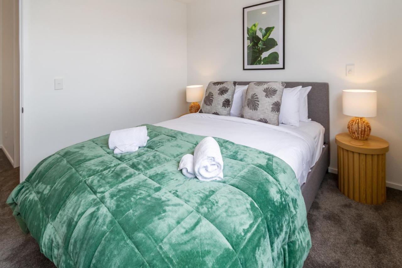 Upper Riccarton Dream - 2 Bed 2 Bath W/Carpark Apartment Крайстчърч Екстериор снимка